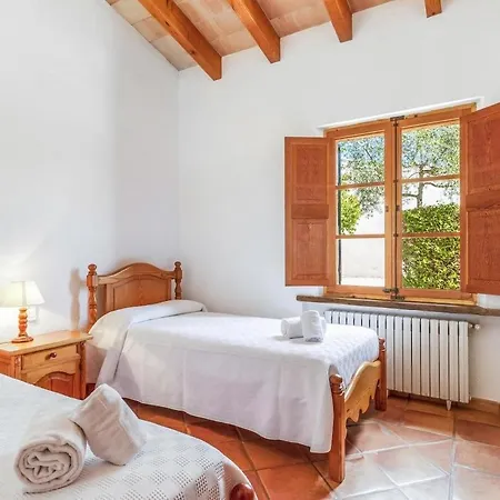 فيلة Near And Crystalline Beaches Of Cala Sant Vicenc By Renthousing