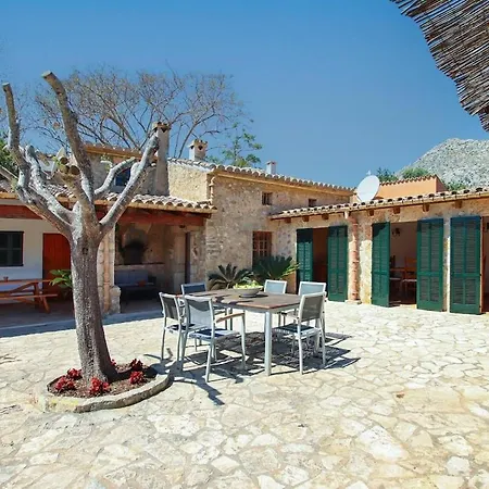 فيلة Near And Crystalline Beaches Of Cala Sant Vicenc By Renthousing