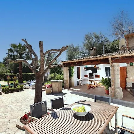 Near And Crystalline Beaches Of Cala Sant Vicenc By Renthousing Villa *