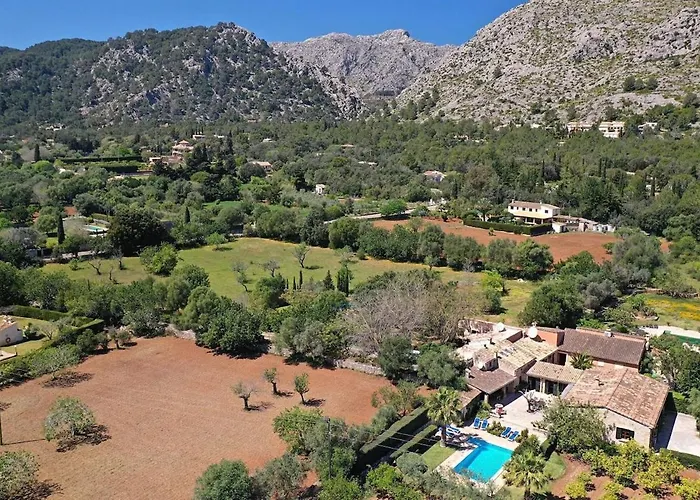 Willa Near And Crystalline Beaches Of Cala Sant Vicenc By Renthousing