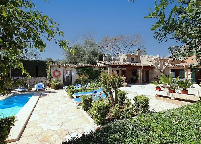 Willa Near And Crystalline Beaches Of Cala Sant Vicenc By Renthousing